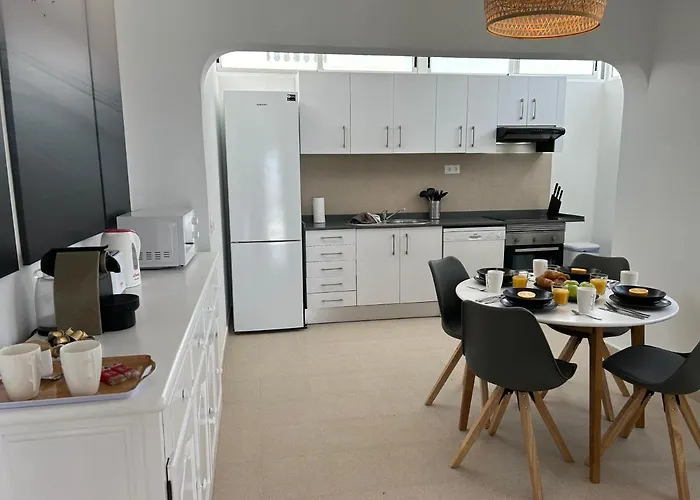 Casa Vedas - 3 Bedroom With Private Pool Villa Puerto del Carmen (Lanzarote)