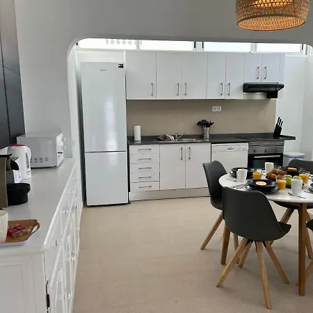 Casa Vedas - 3 Bedroom With Private Pool فيلة بويرتو ذيل كارمين