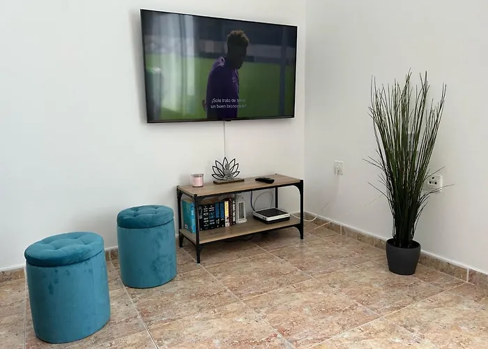 Casa Vedas - 3 Bedroom With Private Pool Puerto del Carmen (Lanzarote)